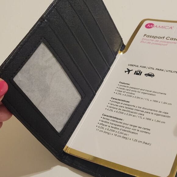 PASSPORT WALLET CREDIT CARD MAGENETIC CLOSE HOLDER COVER UPGRADE ME NEW NWT - Picture 9 of 13